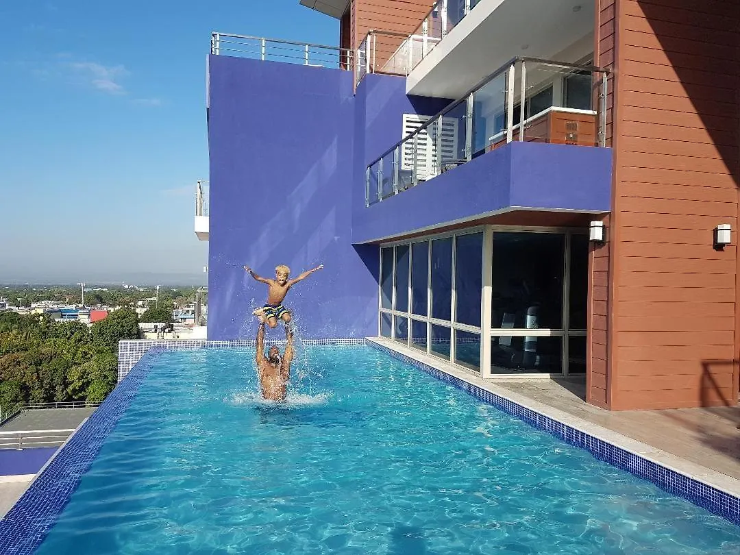 Ultra Luxury Apartment @ 20 South Kingston